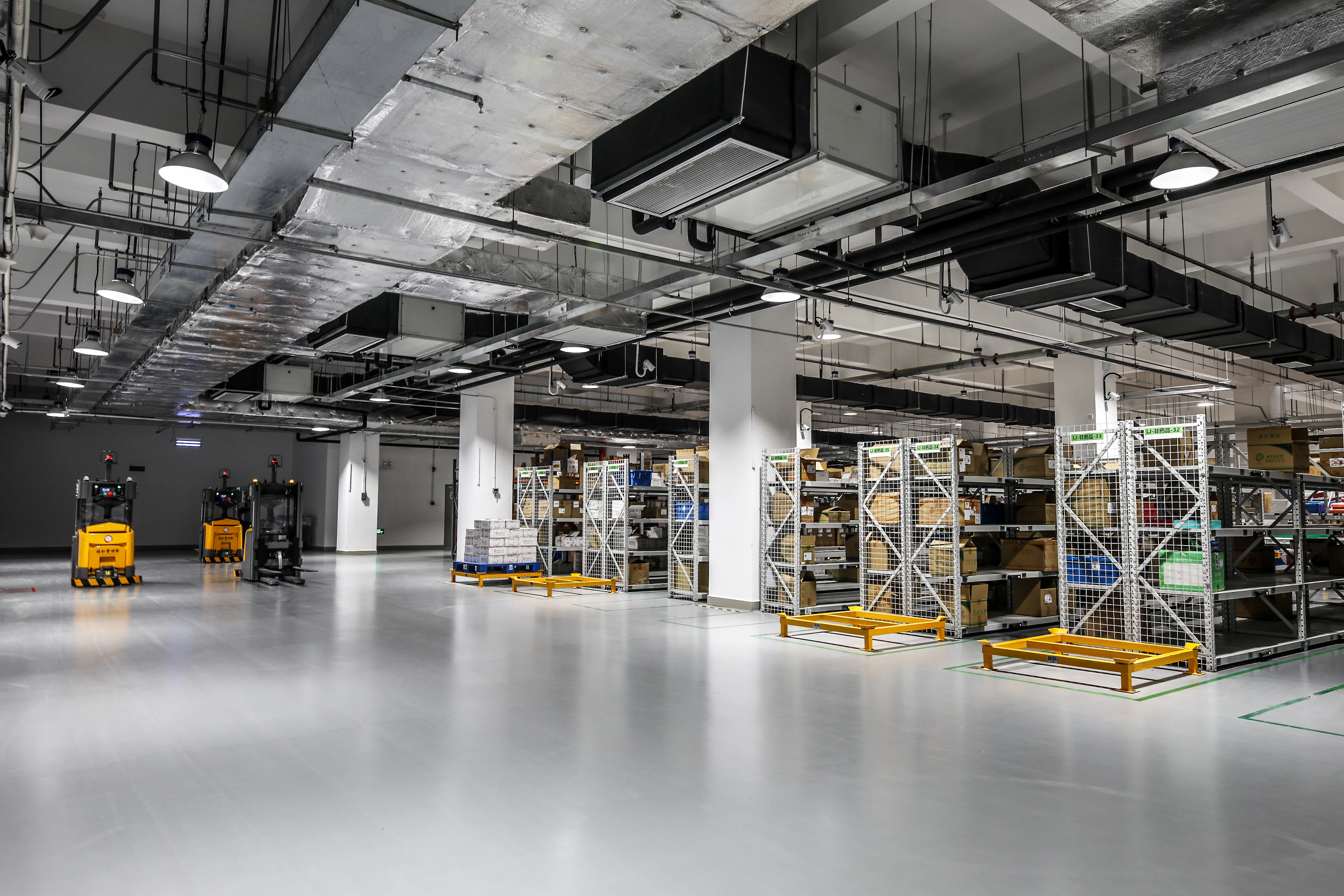 Adobe Stock 283622214 warehouse ceiling protection